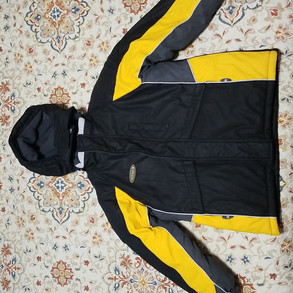 Arctic Quest Ski jacket - Youth size S(8)